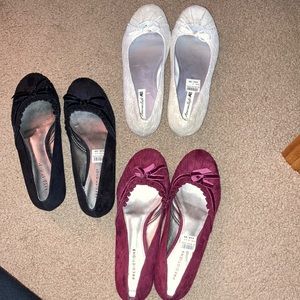 3 pairs of flats.
